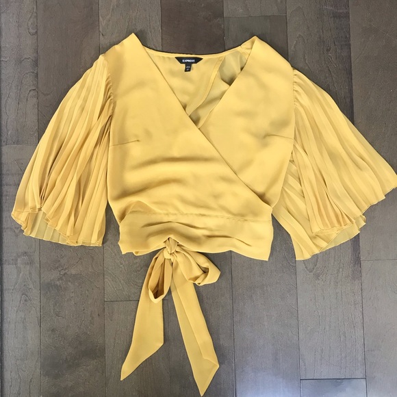 EXPRESS Chiffon Wrap Top - Picture 5 of 8